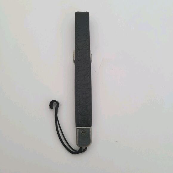 Authentic GUCCI Cell Phone Key Charm Strap Lanyard Leather Black Leathe Designer - Picture 2 of 6